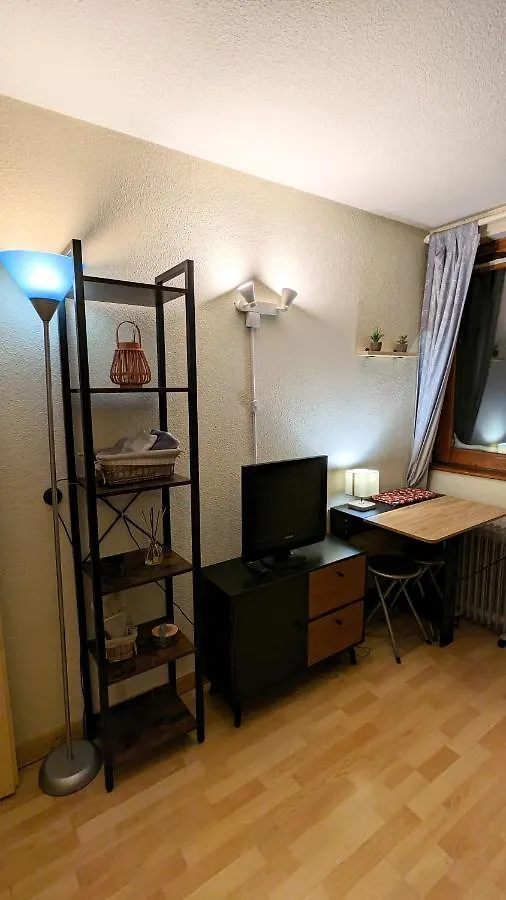 Appartement La Mongie Au Pied Des Pistes Bagneres-de-Bigorre Apartment